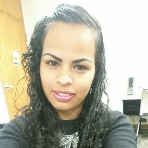 Meet your Posher, Amada